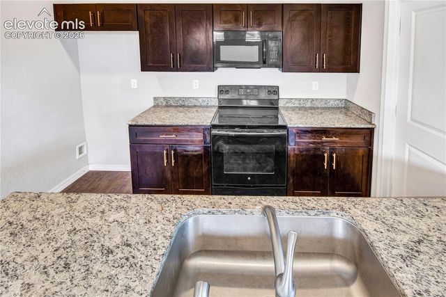 921 Grissom Drive, Colorado Springs, CO 80915