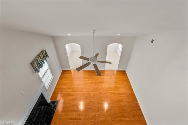 132 Heritage Hill Drive, Jamestown, NC 27282