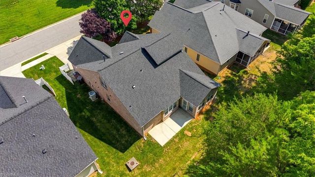132 Heritage Hill Drive, Jamestown, NC 27282
