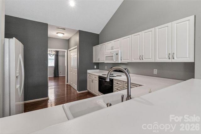 19830 Oak Leaf Circle 57, Cornelius, NC 28031