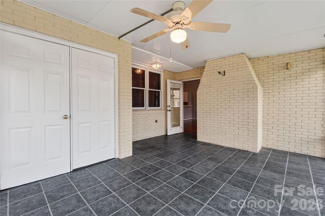 19830 Oak Leaf Circle 57, Cornelius, NC 28031