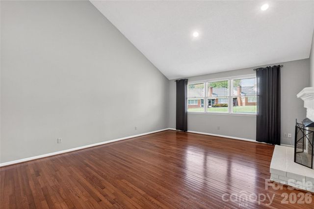 19830 Oak Leaf Circle 57, Cornelius, NC 28031