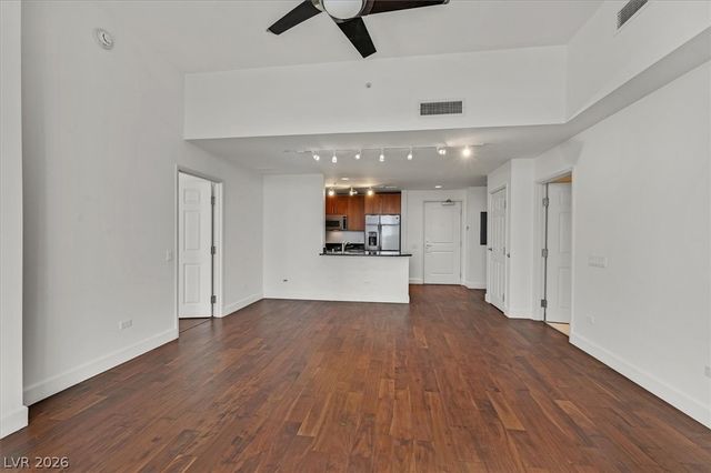 200 West SAHARA Avenue 3702, Las Vegas, NV 89102