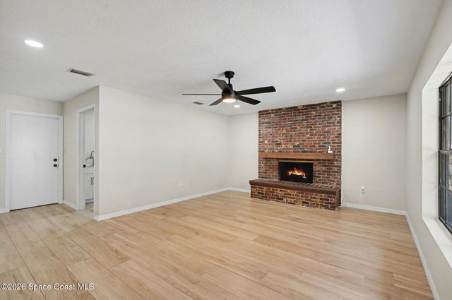 2555 Kumquat Street NE, Palm Bay, FL 32905