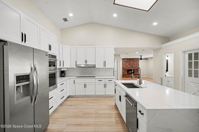 2555 Kumquat Street NE, Palm Bay, FL 32905