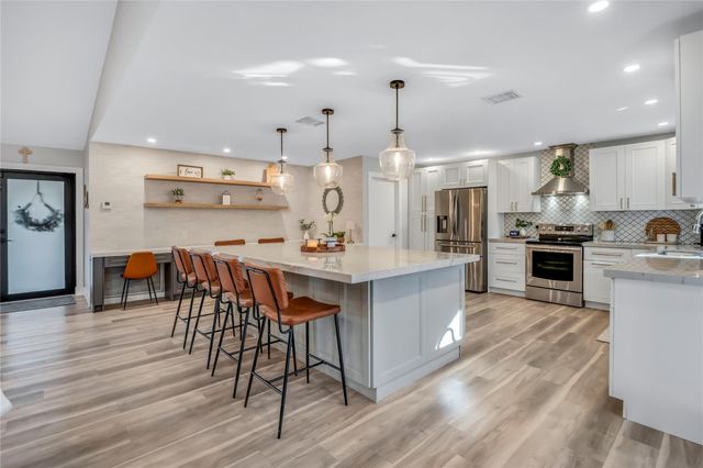 462 NW 113th Terrace, Coral Springs, FL 33071