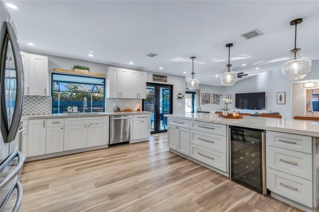 462 NW 113th Terrace, Coral Springs, FL 33071