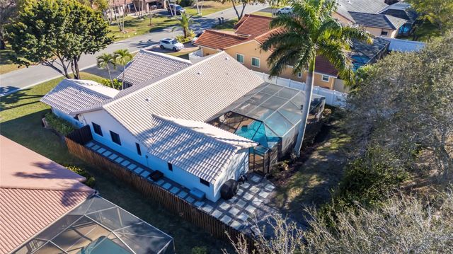 462 NW 113th Terrace, Coral Springs, FL 33071