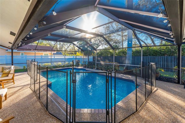 462 NW 113th Terrace, Coral Springs, FL 33071