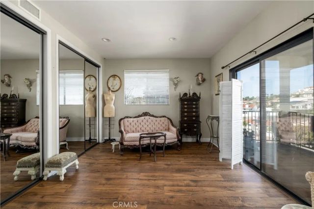 22176 Dogie, Canyon Lake, CA 92587