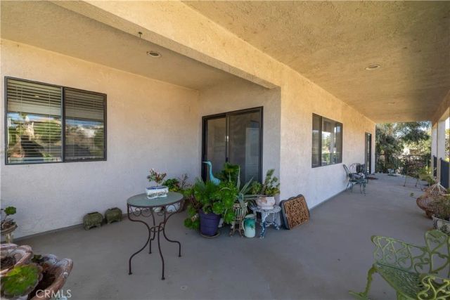 22176 Dogie, Canyon Lake, CA 92587