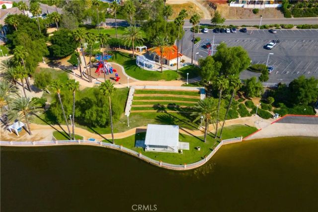 22176 Dogie, Canyon Lake, CA 92587