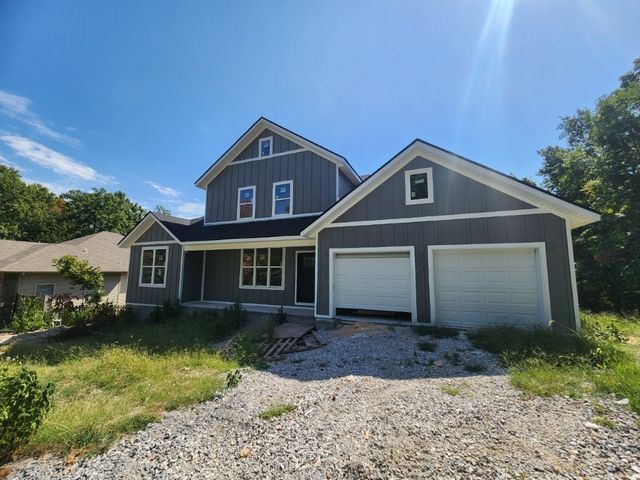 26 Wiltshire Drive, Bella Vista, AR 72714