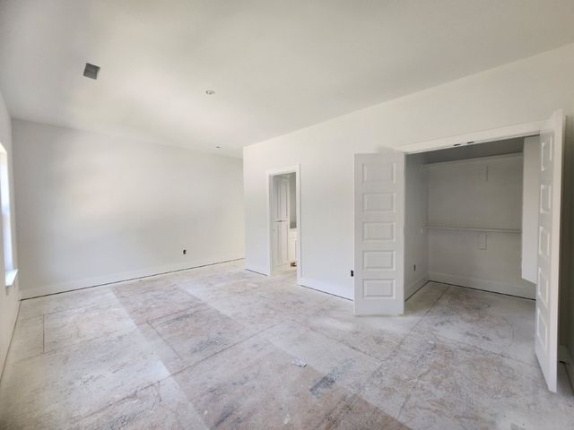 26 Wiltshire Drive, Bella Vista, AR 72714