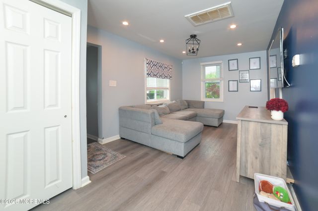 501 Gulden Street, Keyport, NJ 07735