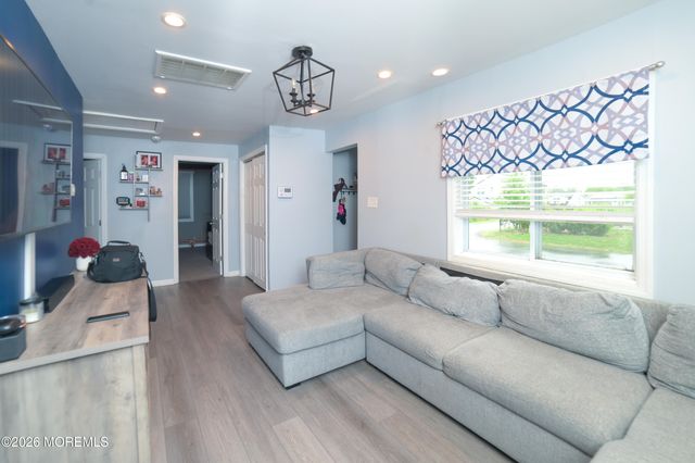 501 Gulden Street, Keyport, NJ 07735