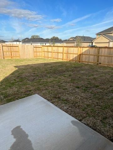 18919 Sorento Bay Lane, Hockley, TX 77447