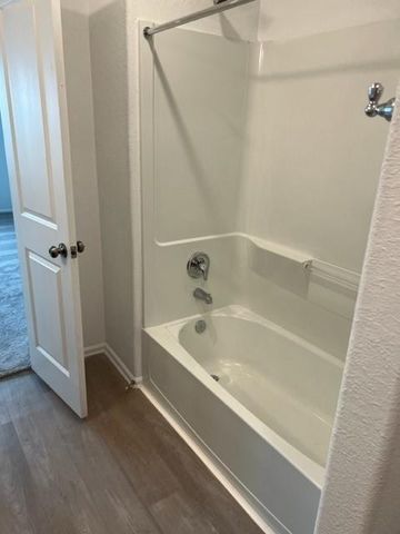 18919 Sorento Bay Lane, Hockley, TX 77447