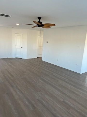 18919 Sorento Bay Lane, Hockley, TX 77447