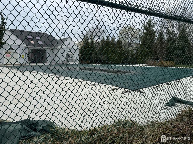 315 Plymouth Road, North Brunswick, NJ 08902