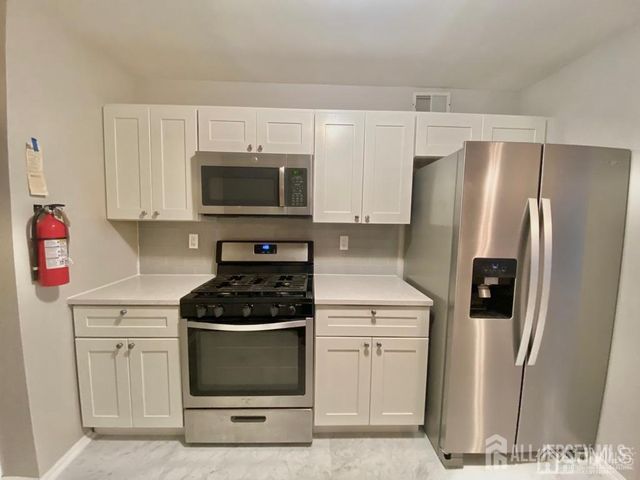 315 Plymouth Road, North Brunswick, NJ 08902