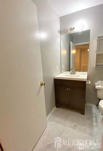 315 Plymouth Road, North Brunswick, NJ 08902
