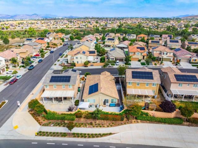 31869 Straw Lily Drive, Murrieta, CA 92563