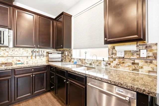 31869 Straw Lily Drive, Murrieta, CA 92563