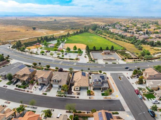 31869 Straw Lily Drive, Murrieta, CA 92563