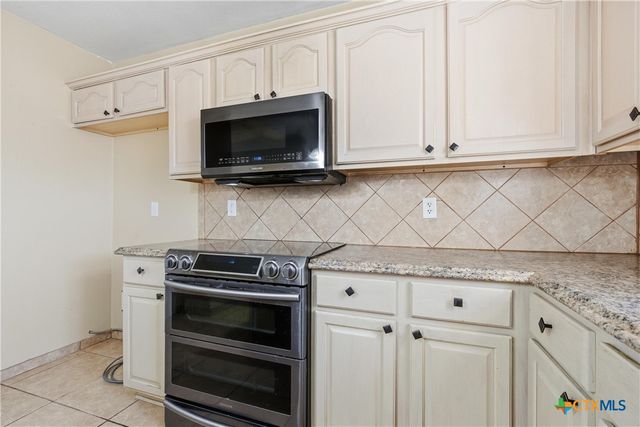 4804 Water Oak Drive, Killeen, TX 76542