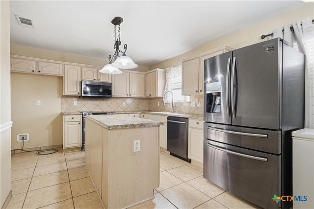 4804 Water Oak Drive, Killeen, TX 76542