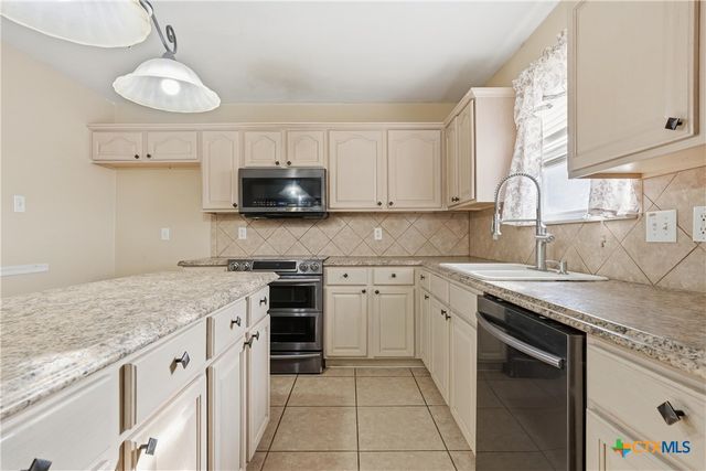 4804 Water Oak Drive, Killeen, TX 76542