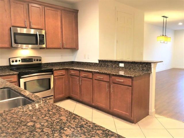 810 Marina Del Ray Lane 5, West Palm Beach, FL 33401