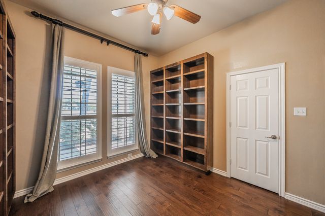 155 N Star Crossing Lane, Weatherford, TX 76088