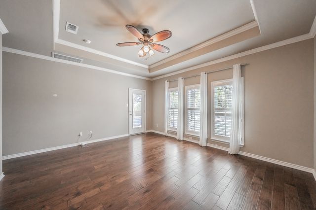 155 N Star Crossing Lane, Weatherford, TX 76088