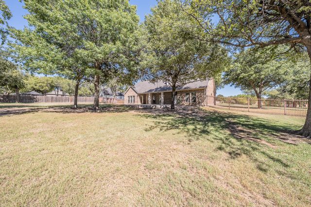 155 N Star Crossing Lane, Weatherford, TX 76088
