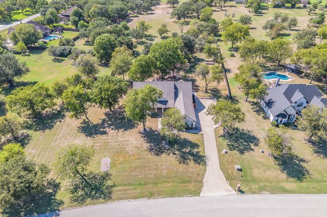 155 N Star Crossing Lane, Weatherford, TX 76088