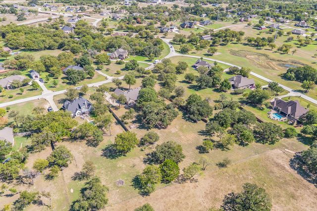 155 N Star Crossing Lane, Weatherford, TX 76088