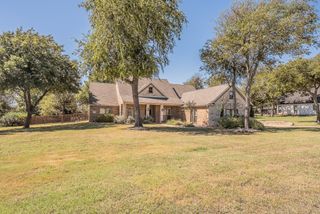 155 N Star Crossing Lane, Weatherford, TX 76088
