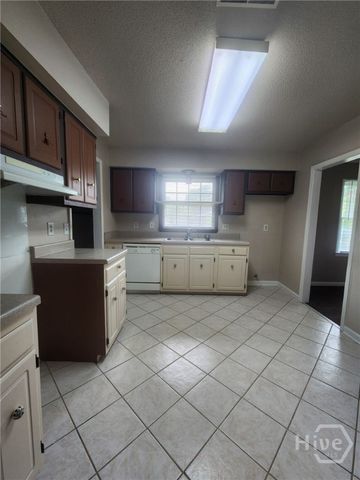 311 Holly Hill Road, Savannah, GA 31410