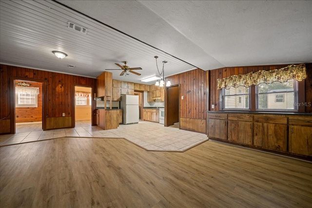 618 NE 21ST STREET, Ocala, FL 34470