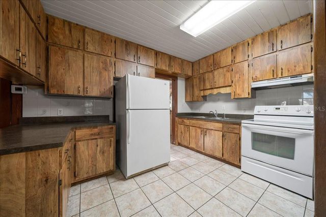 618 NE 21ST STREET, Ocala, FL 34470