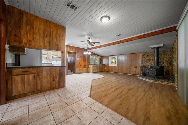 618 NE 21ST STREET, Ocala, FL 34470