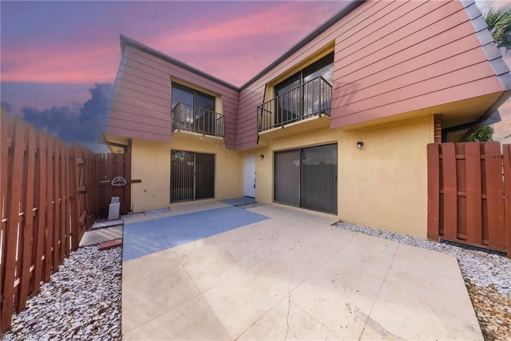 1570 Park Meadows DR 1, FORT MYERS, FL 33907 — exterior