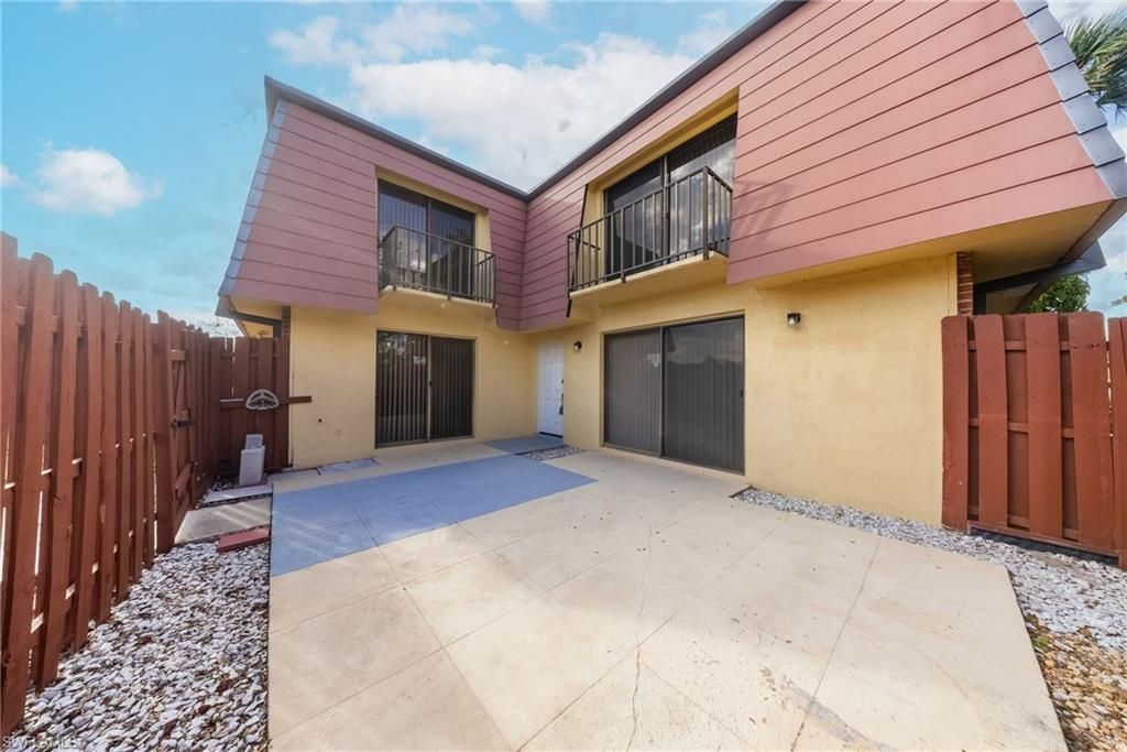1570 Park Meadows DR 1, FORT MYERS, FL 33907 — photo 3