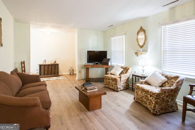 403 Preston Street, Waycross, GA 31501