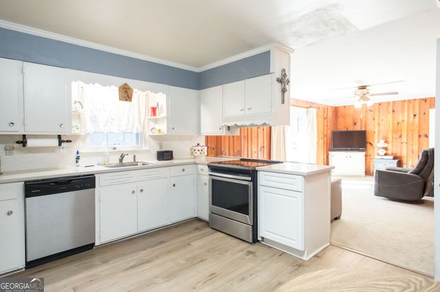 403 Preston Street, Waycross, GA 31501