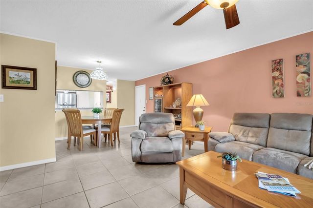 2700 NEBRASKA AVENUE 5-205, Palm Harbor, FL 34684