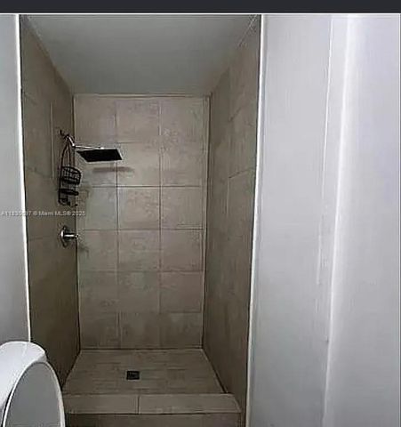 635 NW 22nd Rd, Fort Lauderdale, FL 33311