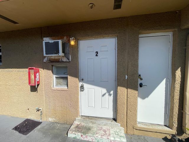 635 NW 22nd Rd, Fort Lauderdale, FL 33311